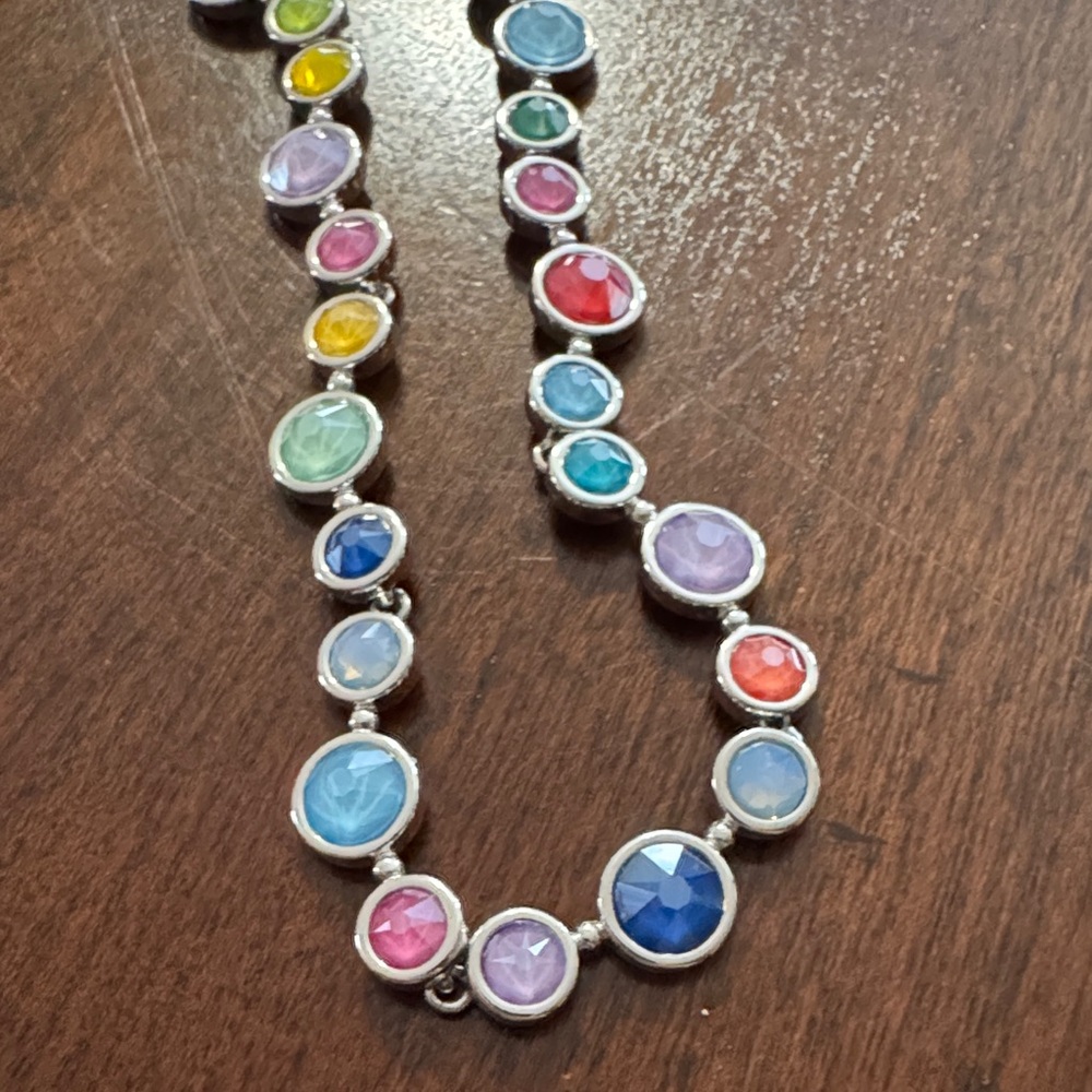 Like new! Touchstone Crystal Multicolor Necklace 18 inch length - Picture 4 of 7